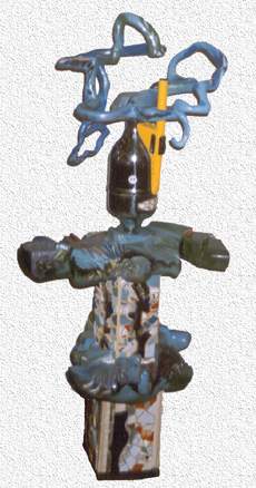 Sculpture Tornado - 1989 - Bois reconstitué et aspirateur